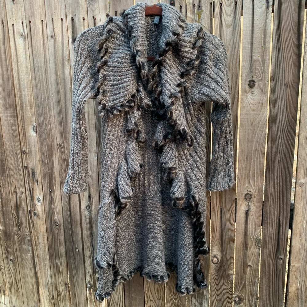 Stylish ruffled cardigan Jacket Size PM